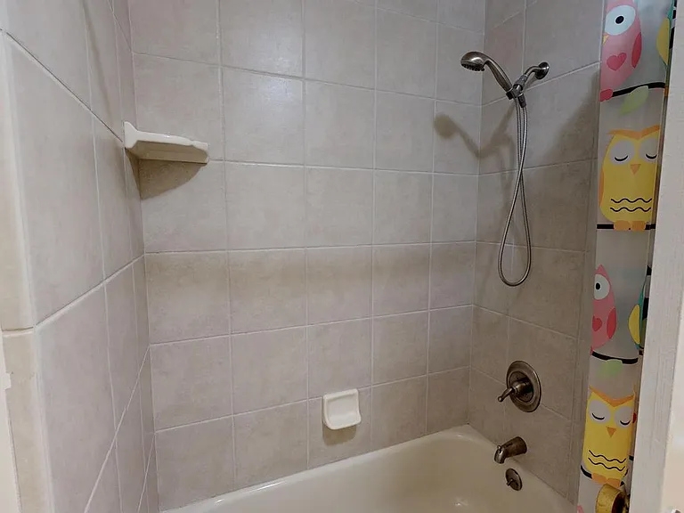 702 Cassia St — Photo 13