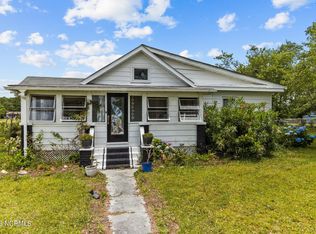 476 Broad Creek Loop Rd, Newport, NC 28570