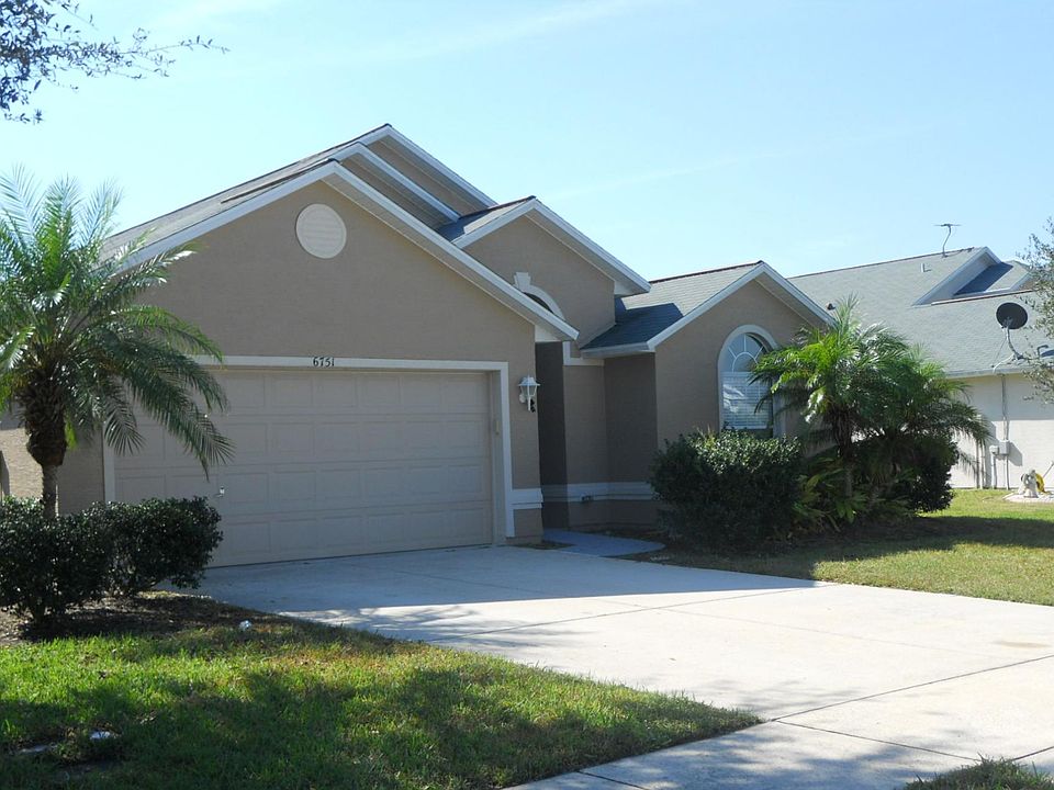 1st image of 6751 Calistoga Cir