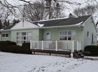 6579 Main Rd, Stafford, NY 14143