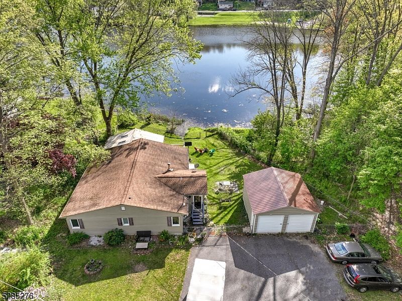 1st image of 50 N Shore Dr