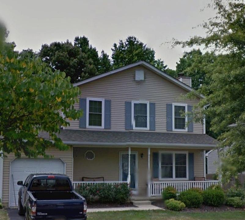 1st image of 347 Nicholas Ct