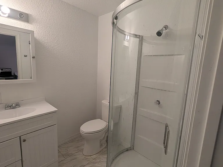 509 Broadway Ave #4 — Photo 11
