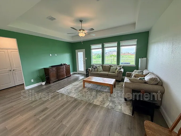 14728 Ledger Ln — Photo 11