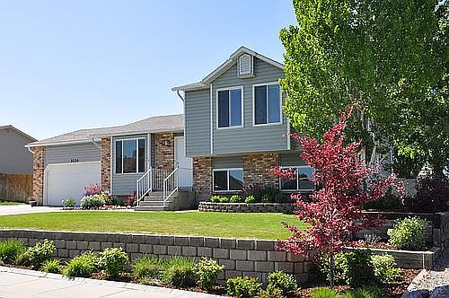 1st image of 5126 W Gaskill Way