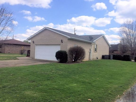 3rd image of 12 Township Road 1374
