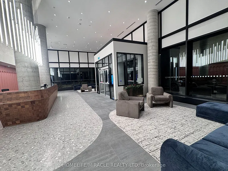 25 Wellington St S #3210 — Photo 5