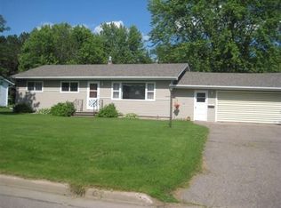 225 S Hudson St, Antigo, WI 54409