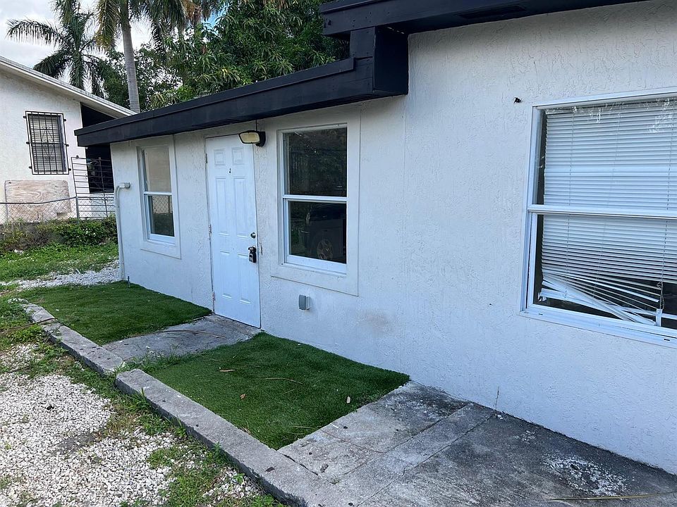 1st image of 8269 NW 1st Pl