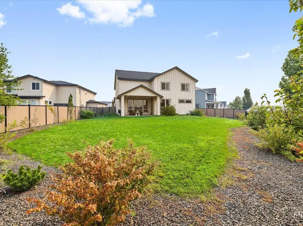 6883 W Mattawa Dr, Meridian, ID 83646