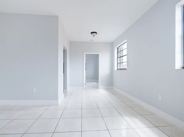 845 SW 4th St APT 2, Miami, FL 33130