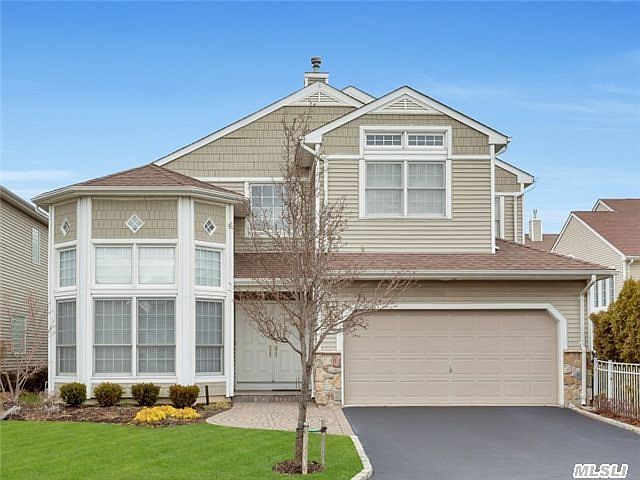 1st image of 5 Cove Ln