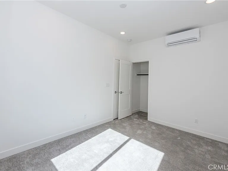 2317 W Broadway #46 — Photo 8