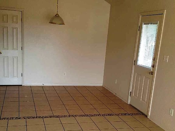 2nd image of 4809 John David Dr APT B