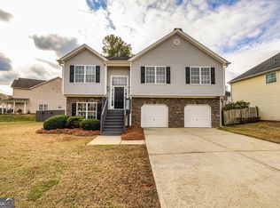 661 Nine Oaks Cir, Villa Rica, GA 30180