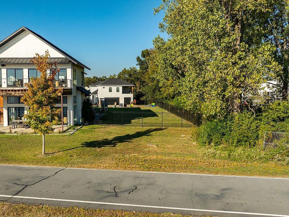 1st image of 1300 Rockwater Ln