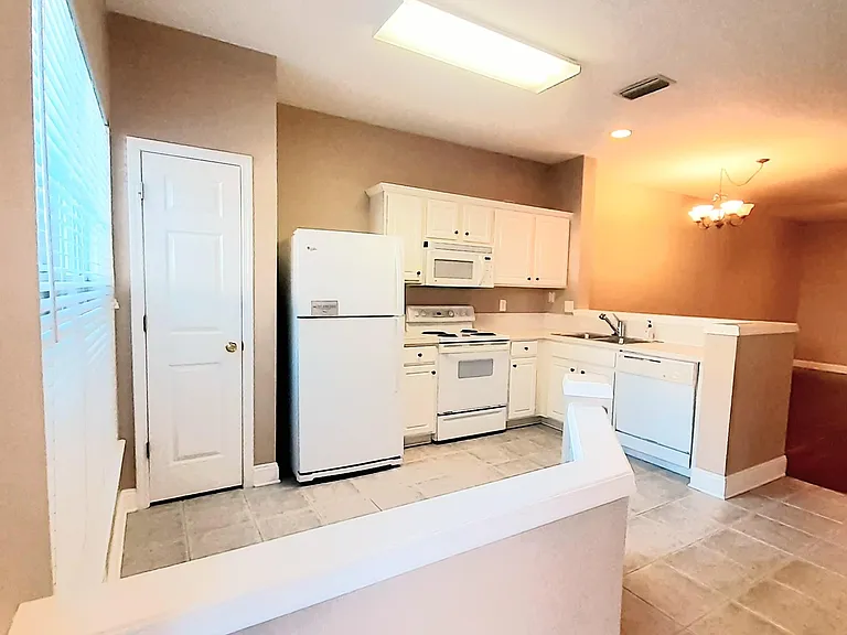 3568 Twisted Tree Ln — Photo 6