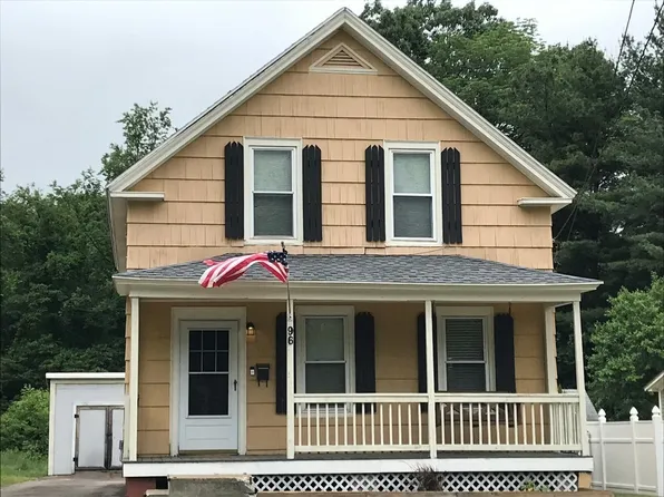 96 Apricot St, Worcester, MA 01603