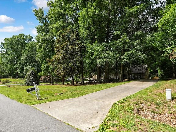 3rd image of 7509 Keating Dr