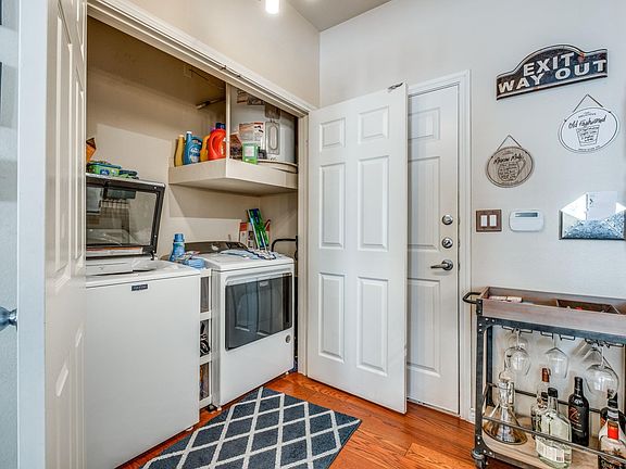 3rd image of 3102 Kings Rd APT 3103