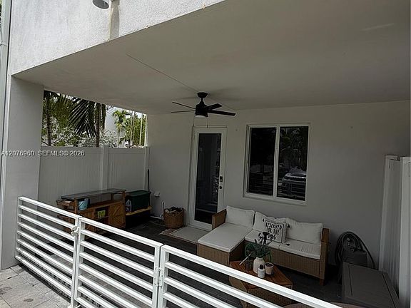 4th image of 10300 NW 66th St