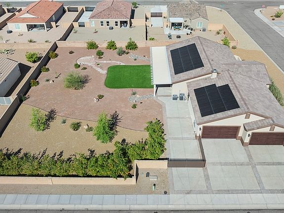 3rd image of 4661 S LINDERO Drive