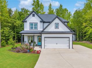 241 Quail Forest Cir, Toccoa, GA 30577