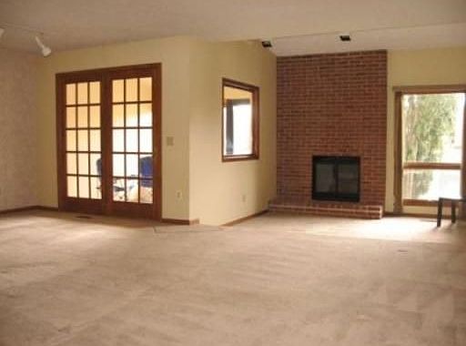 3rd image of 1265 Lakeside Dr