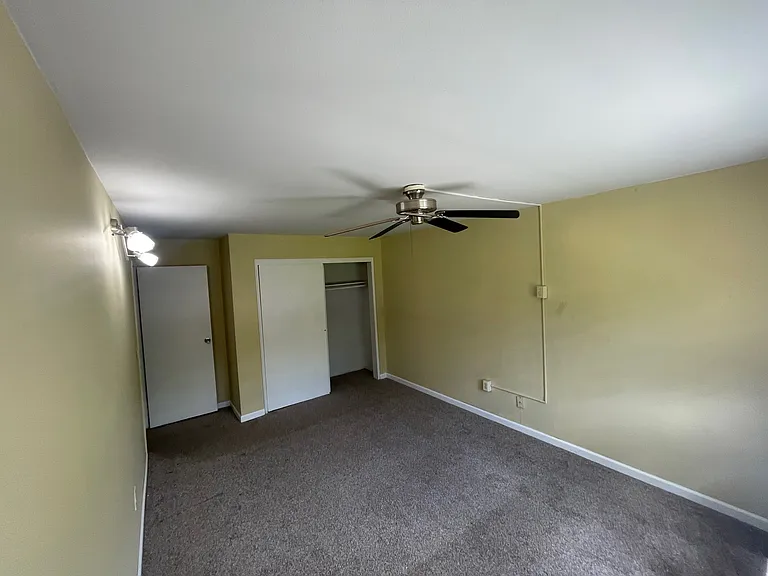 55 Gill Ln #45 — Photo 59
