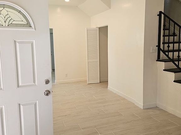 3rd image of 7110 Somerset Blvd #5