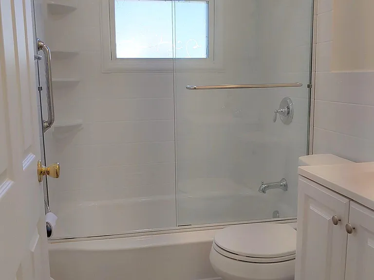 Bathroom Layout