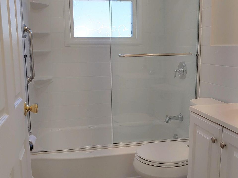 Bathroom Layout