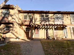 45 Glenroyal Dr, Pueblo, CO 81005
