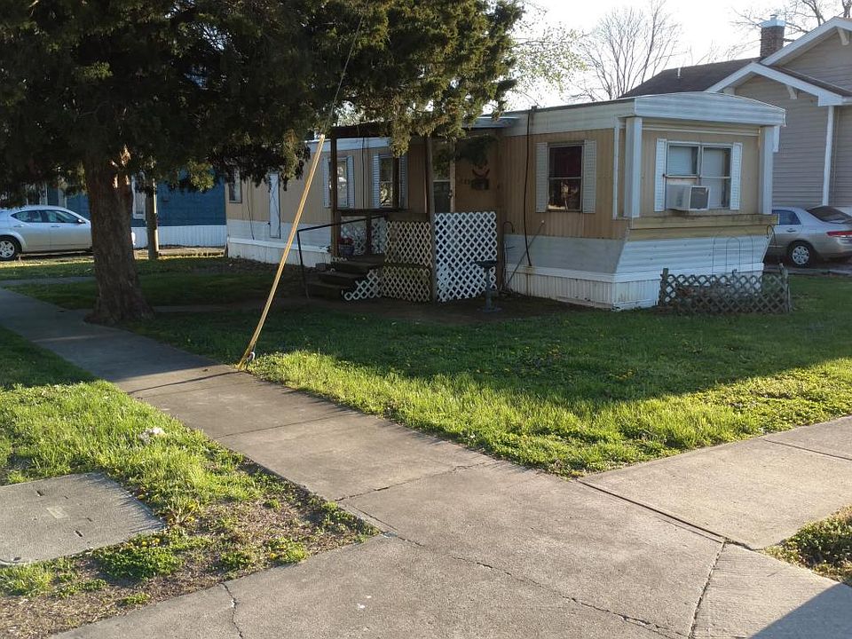 1st image of 103 S McKinley St