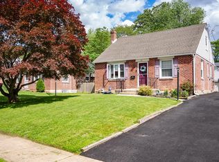 781 Bradford Ter, Springfield, PA 19064