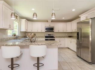 4355 Pine Ridge Rd, Naples, FL 34119