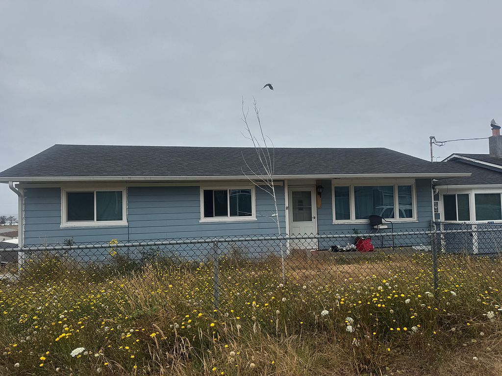 29730 Hillcrest St - Property Image