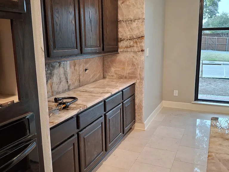 4048 Old Town Rd — Photo 15