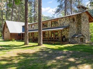 108 Chiwawa Lodge Ln, Leavenworth, WA