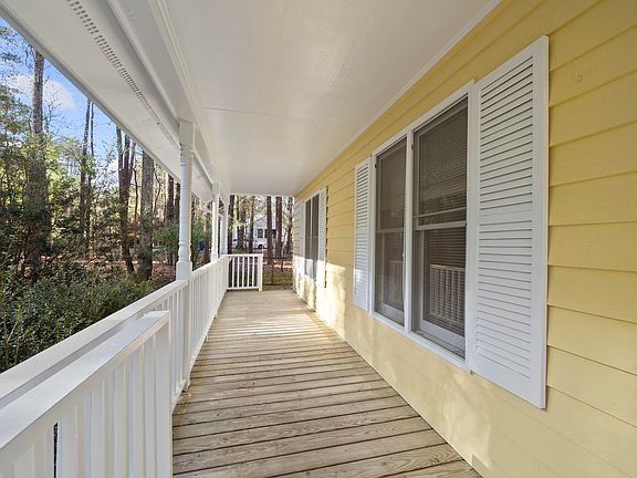 3rd image of 8205 Huntsman Ct
