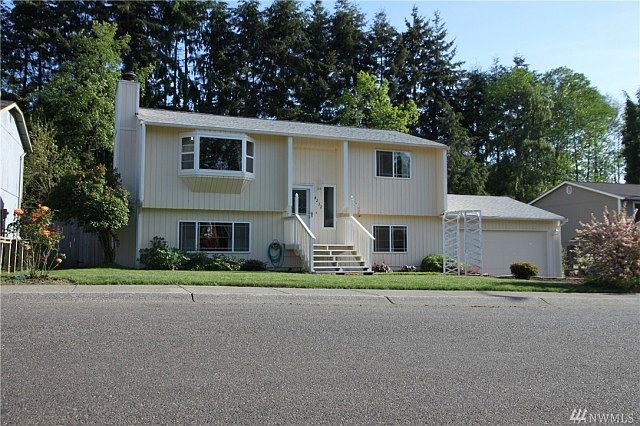 1st image of 4232 152nd Pl SW