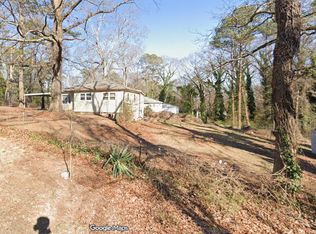6055 Blackhawk Trl SE, Mableton, GA 30126