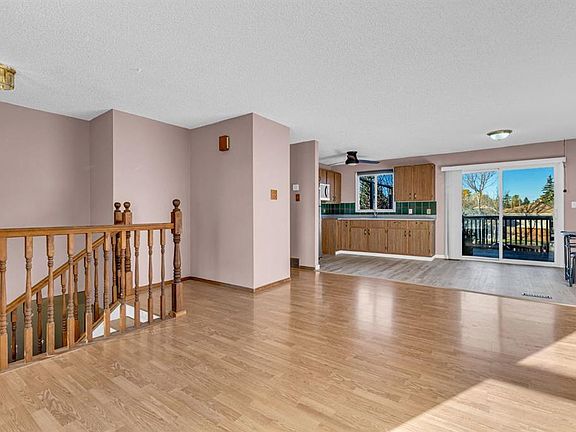 2nd image of 139 E Falton Way NE