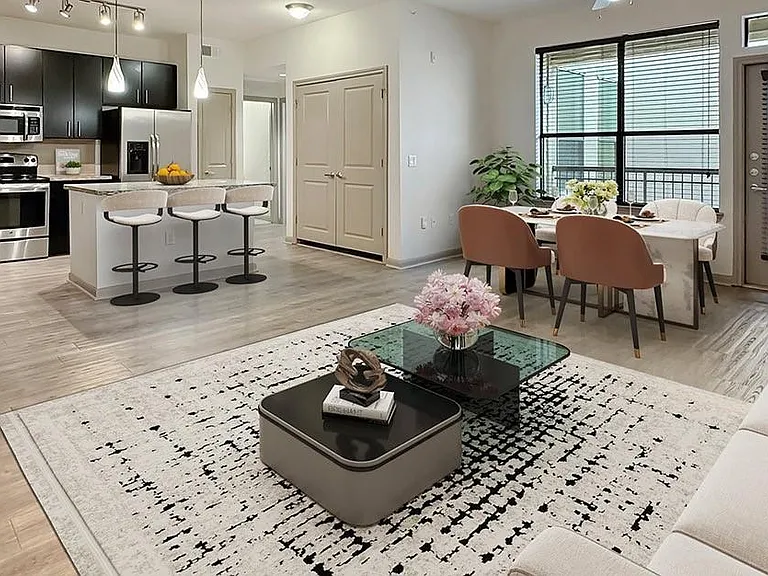 2700 Brazos St #4504 — Photo 1