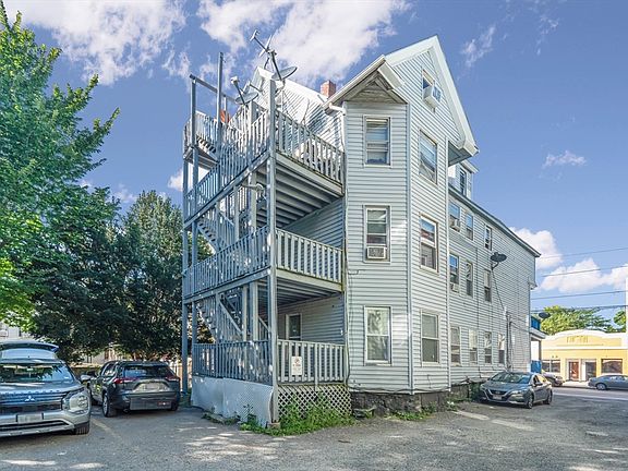 4th image of 83 Shirley Ave