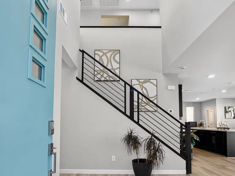 10255 Vonbulin Ave — Photo 5