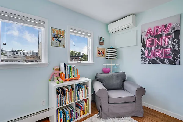 Sold by Compass | media 21