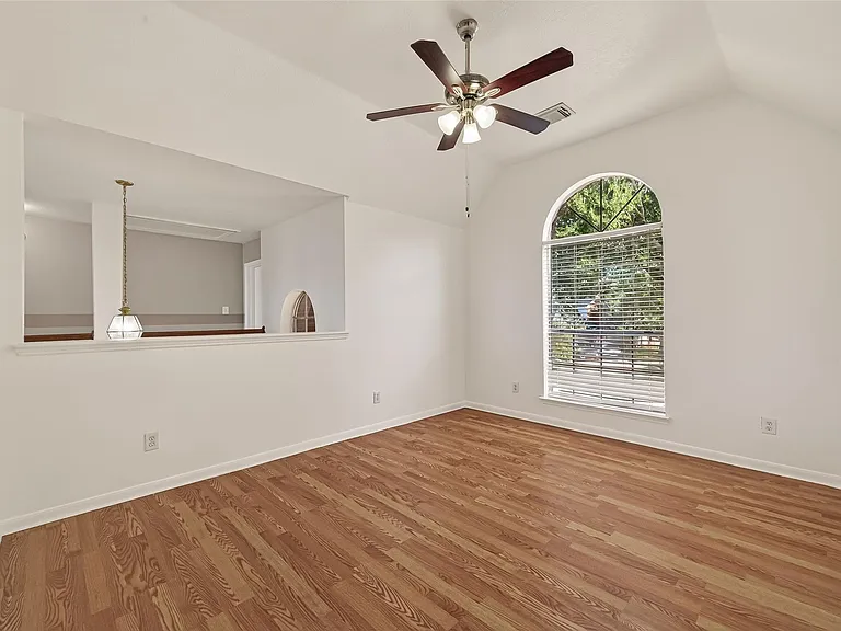 16315 April Ridge Dr — Photo 31
