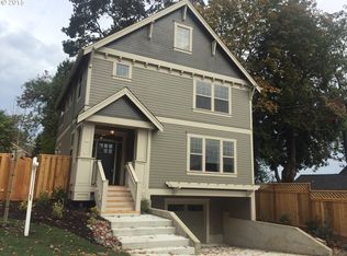 25 S Iowa St, Portland, OR 97239