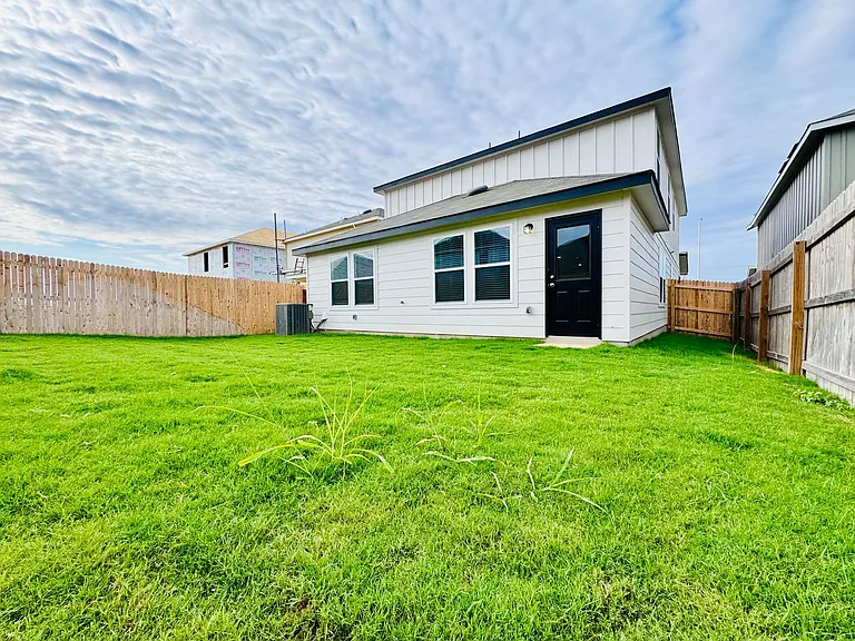 4089 Lily Glade Ln — Photo 41